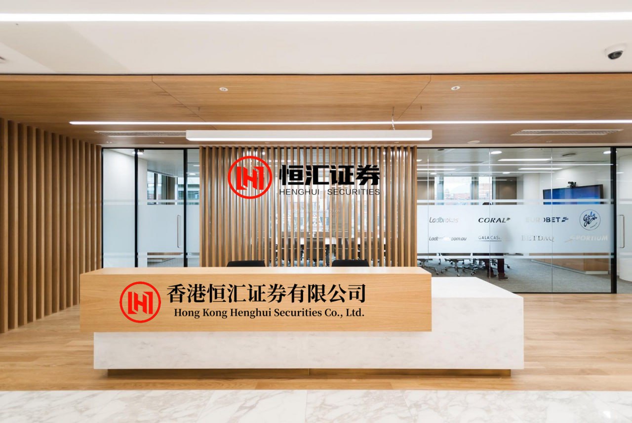 邦乾配倍 于正劝孙菲菲放下纠葛，继续闹下去只会伤害自己，王阳未受影响_于正在_网友_回应